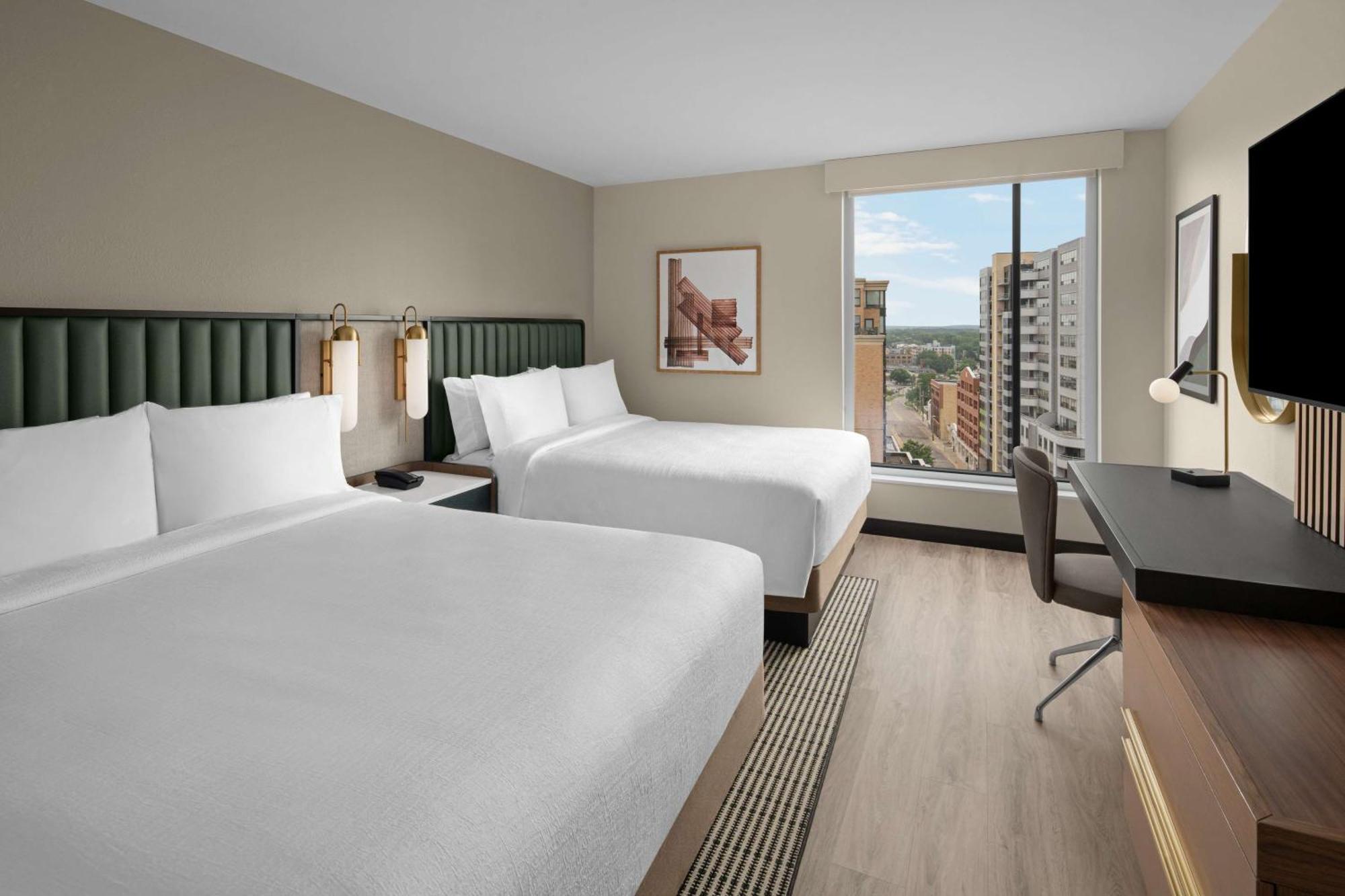 Embassy Suites By Hilton Madison Downtown Eksteriør billede